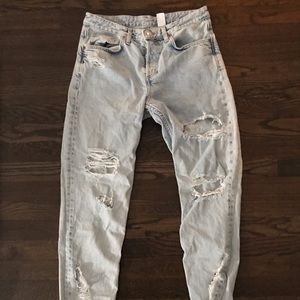 H&M Distressed Boyfriend Jeans